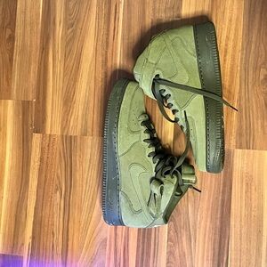 Nike High-Top Sneakers in Olive Green